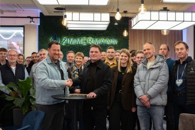 Zimmermann-Gruppe Handwerker Dienstleister mit Projekt Team und David Zimmermann